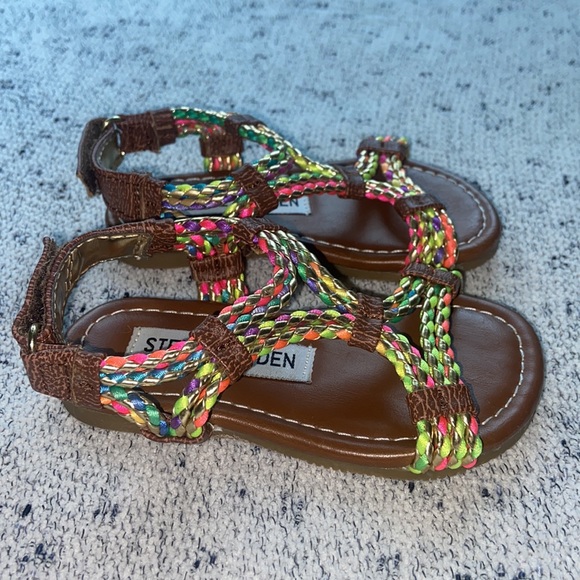 Steve Madden Girls Multi Color Strappy Sandals Size 6 - Picture 4 of 5
